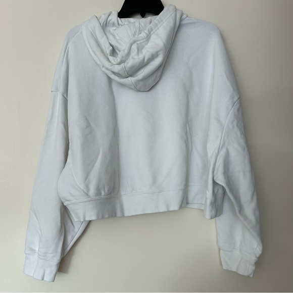 Women’s NIKE Cropped Hoodie Sweatshirt - Picture 4 of 11